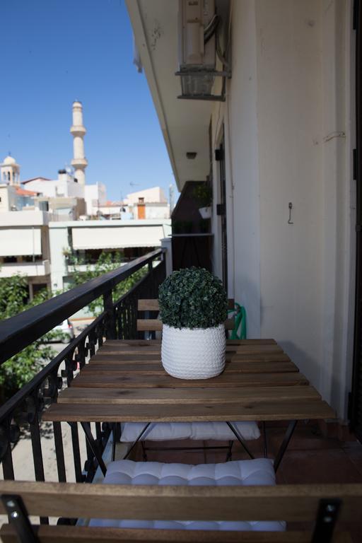 Centro Urban Chania Chrissi Akti Chania Exterior foto