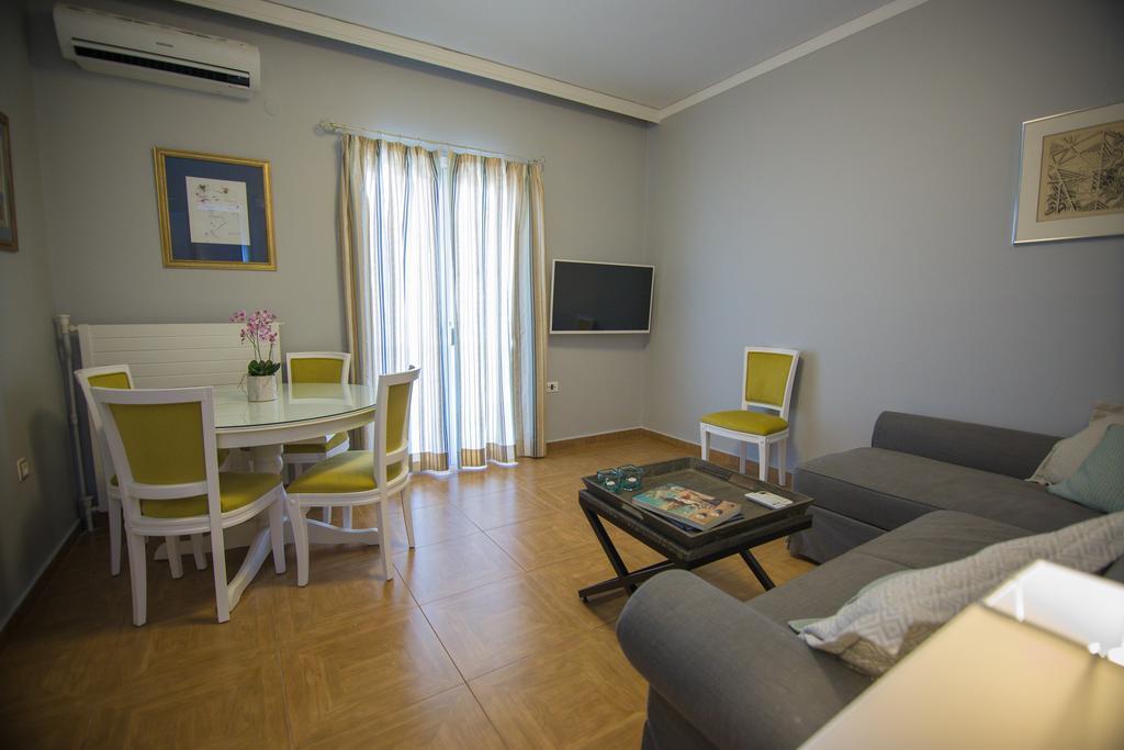 Centro Urban Chania Chrissi Akti Chania Exterior foto